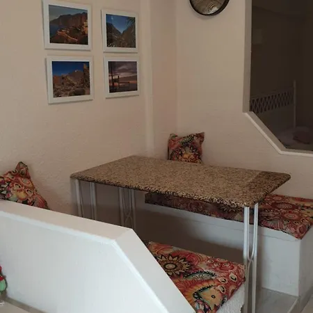 Fantastic Studio In Near Seafront *
