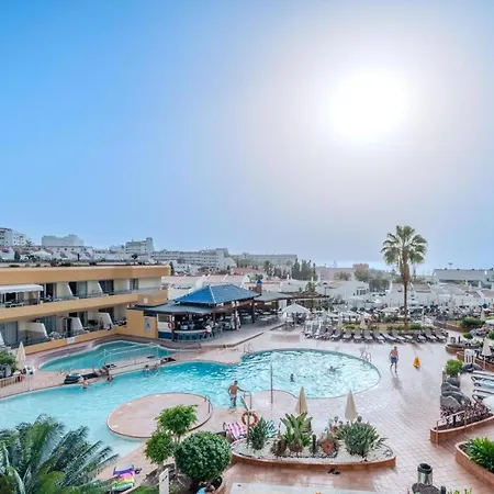 Fantastic Studio In Near Seafront Apartment