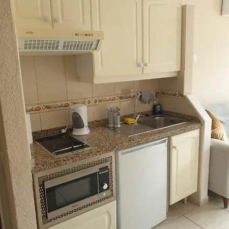 公寓 Fantastic Studio In Near Seafront